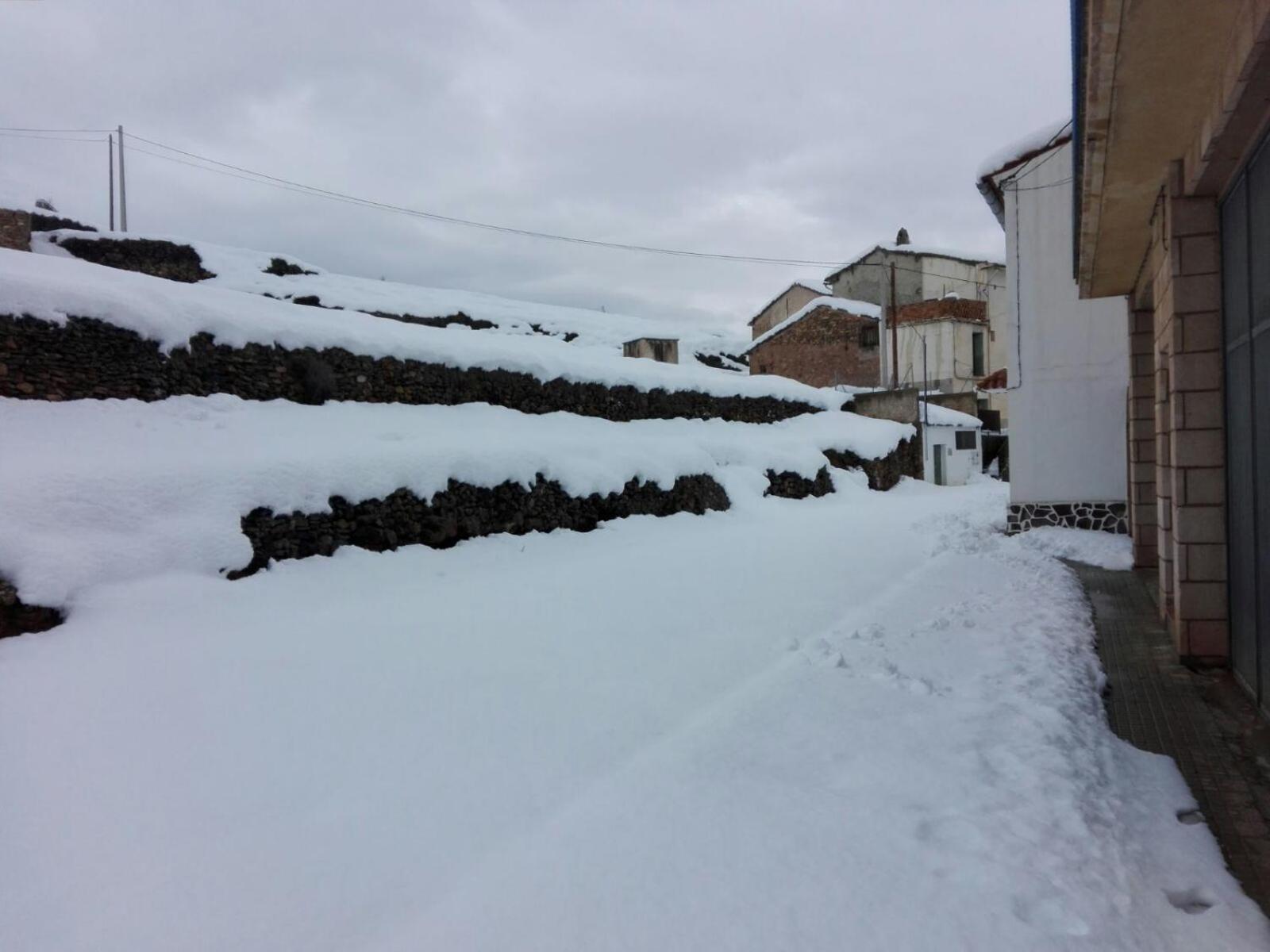 Villanueva de ViverAlcoba Con Patio Del Siglo XIX别墅 外观 照片