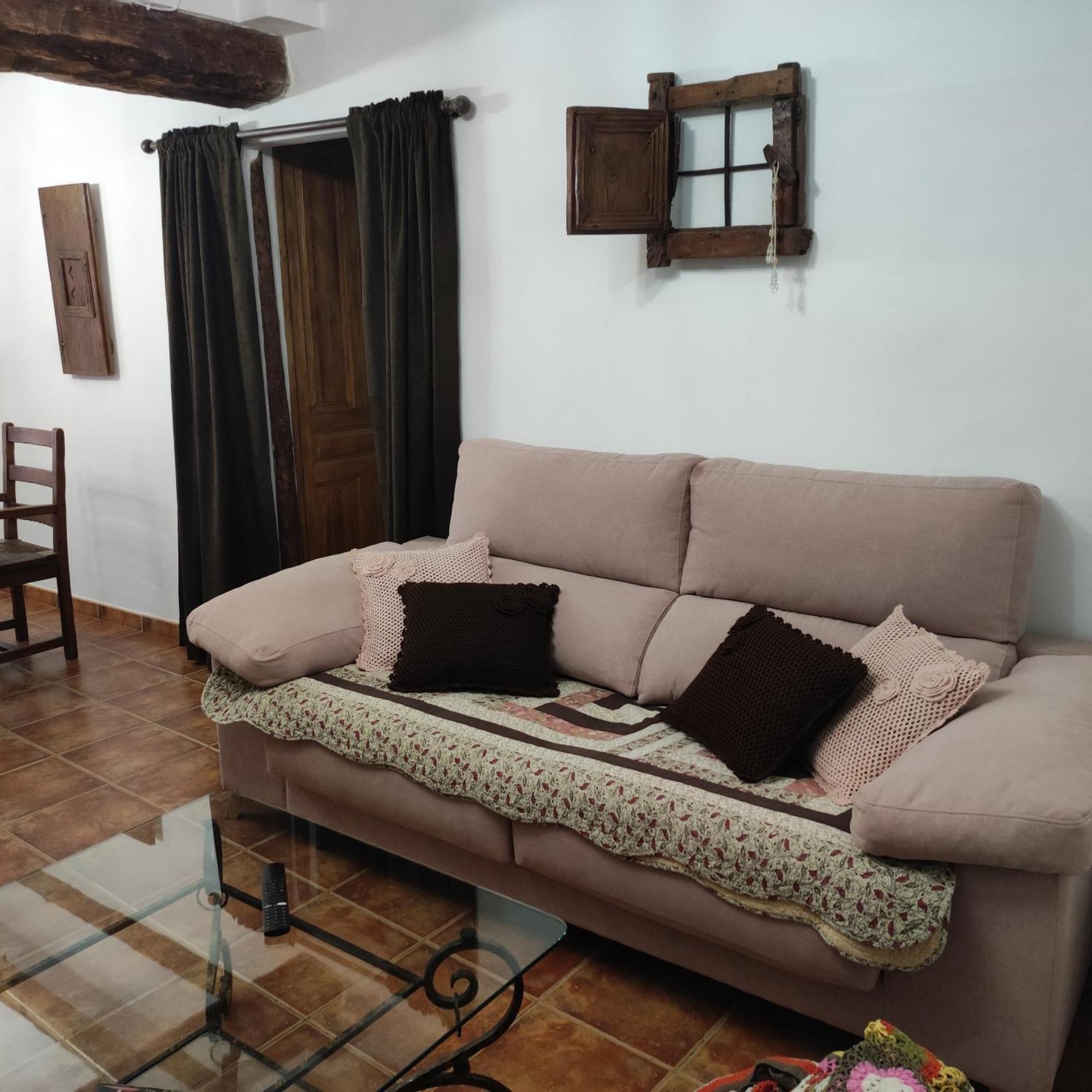 Villanueva de ViverAlcoba Con Patio Del Siglo XIX别墅 外观 照片