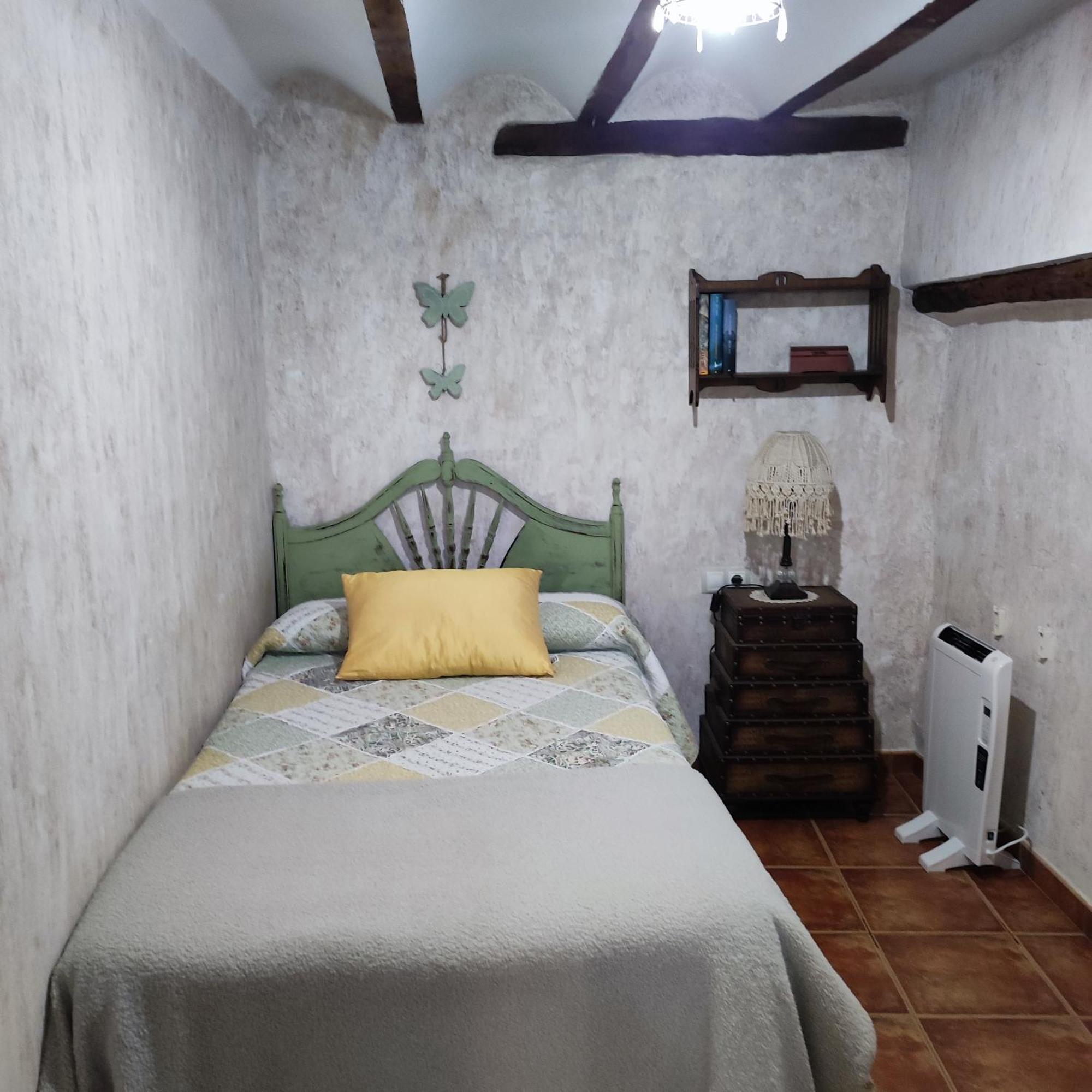Villanueva de ViverAlcoba Con Patio Del Siglo XIX别墅 外观 照片