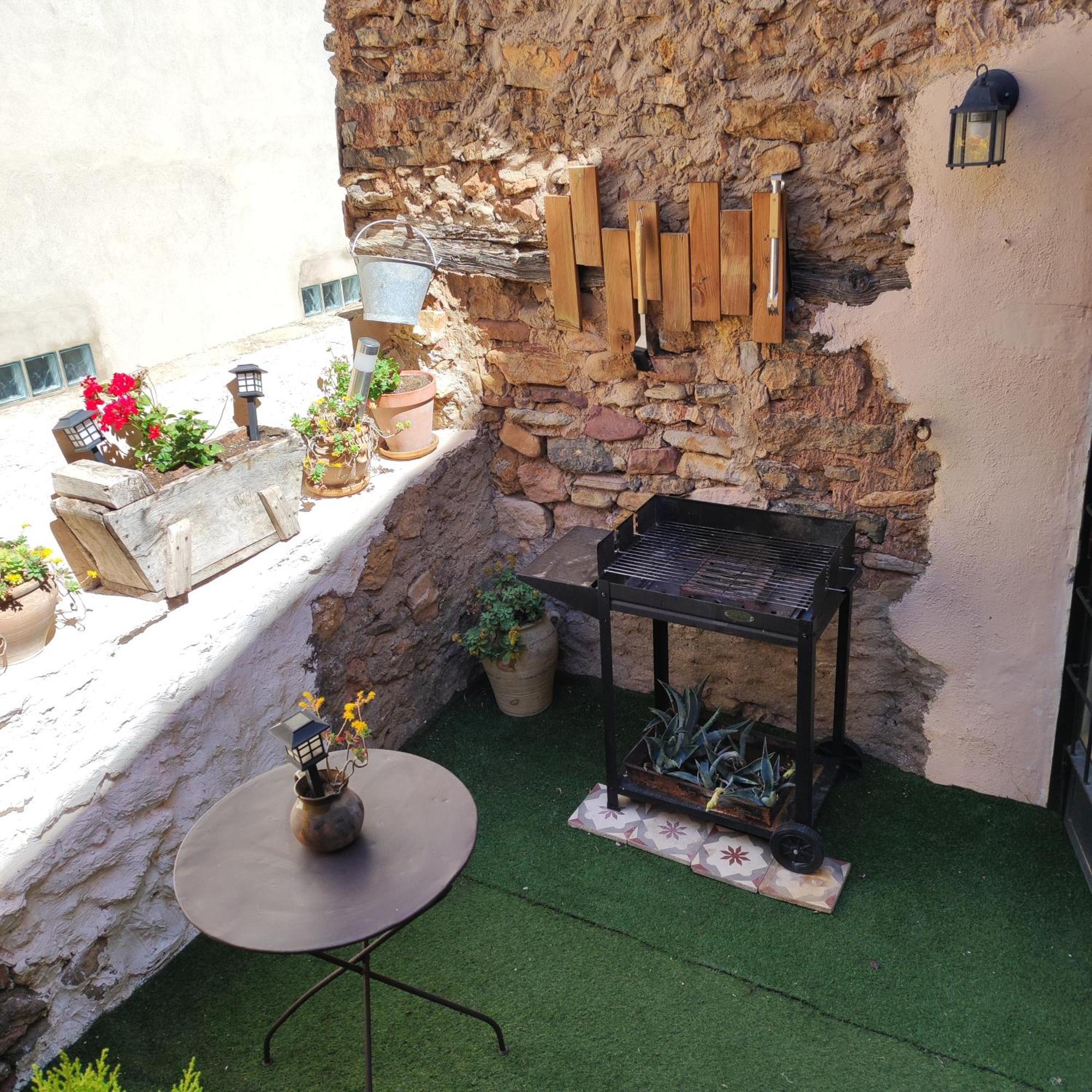 Villanueva de ViverAlcoba Con Patio Del Siglo XIX别墅 外观 照片